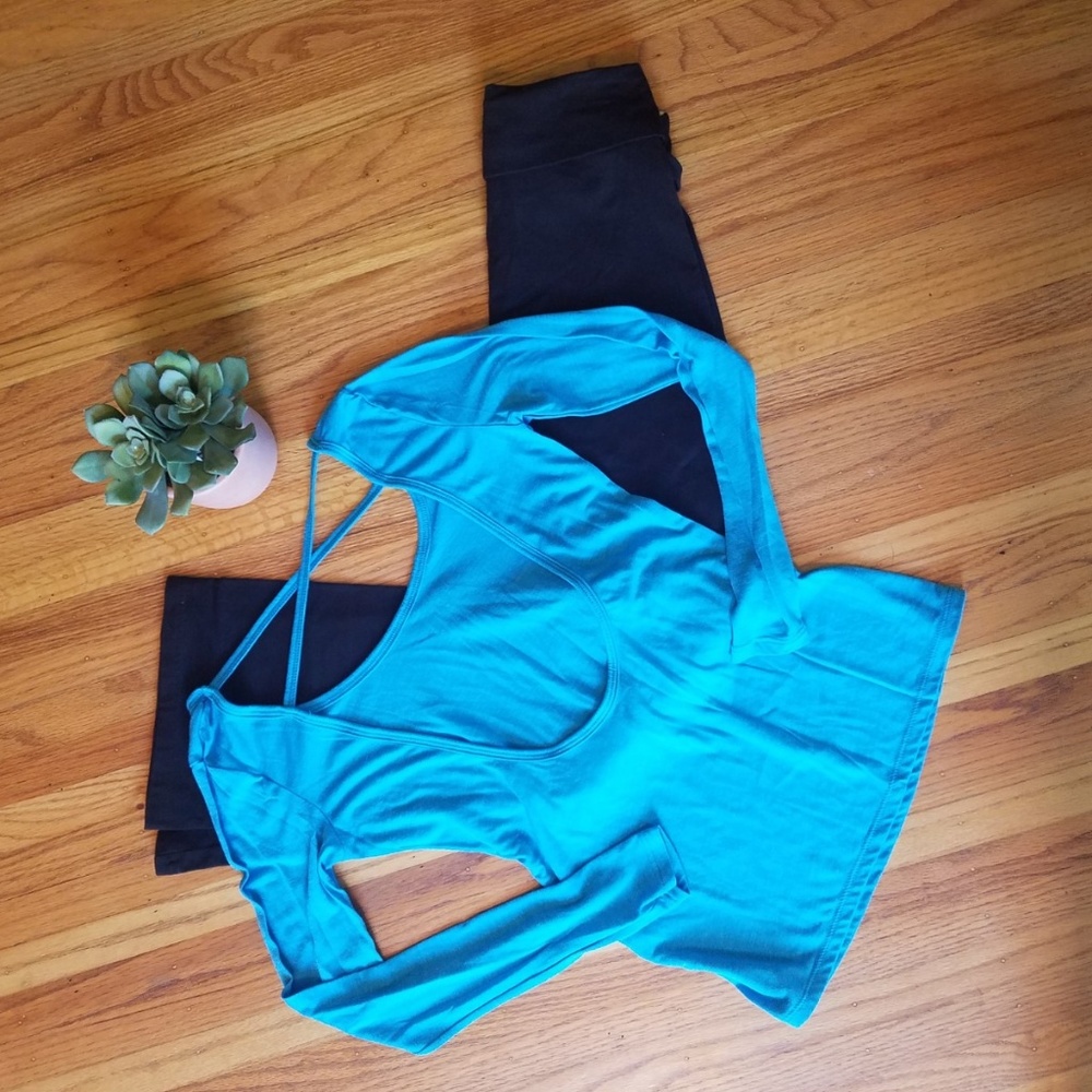 Avia Long Sleeve Blue Open Back Yoga Top - S